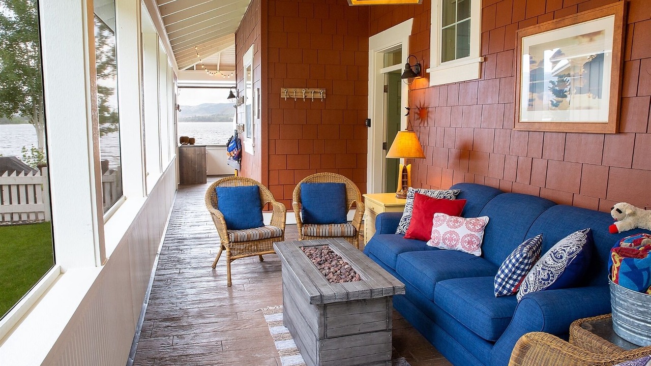Photo of Livingroom in Oroville