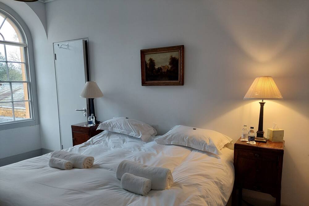 Photo of Bedroom in Moggerhanger