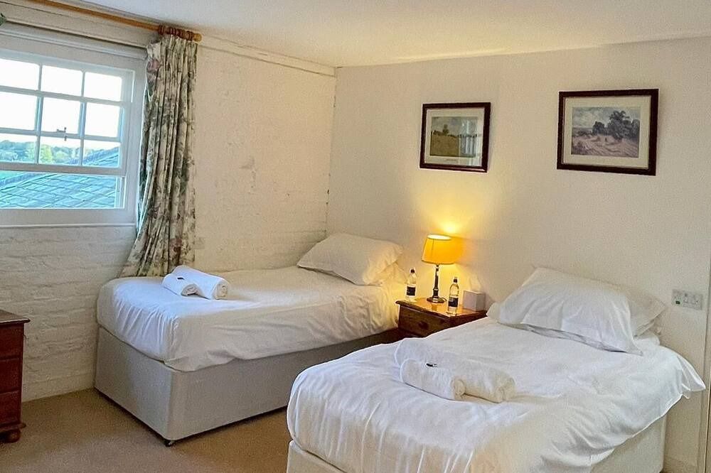 Photo of Bedroom in Moggerhanger