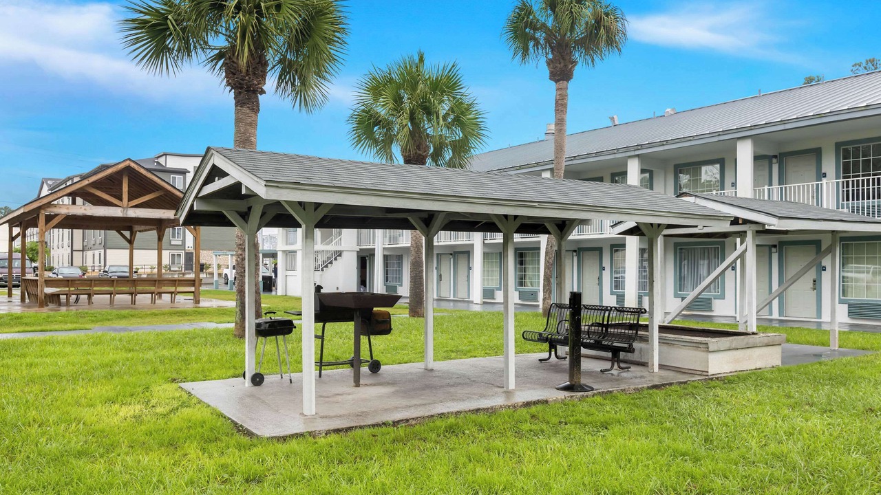 Photo of Others in Dock Junction