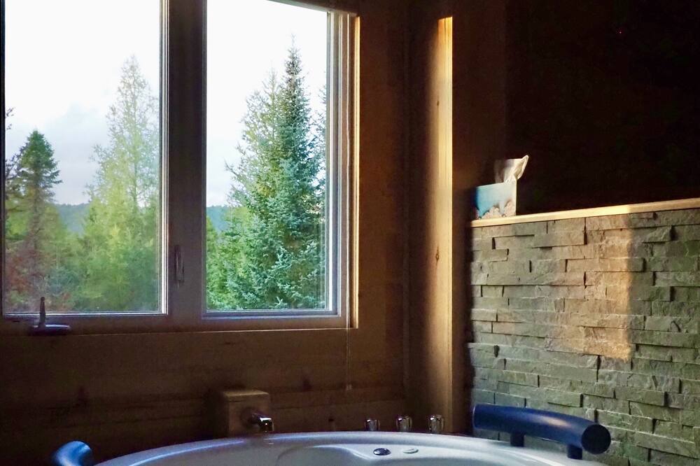 Photo of Bathroom in Saint Come