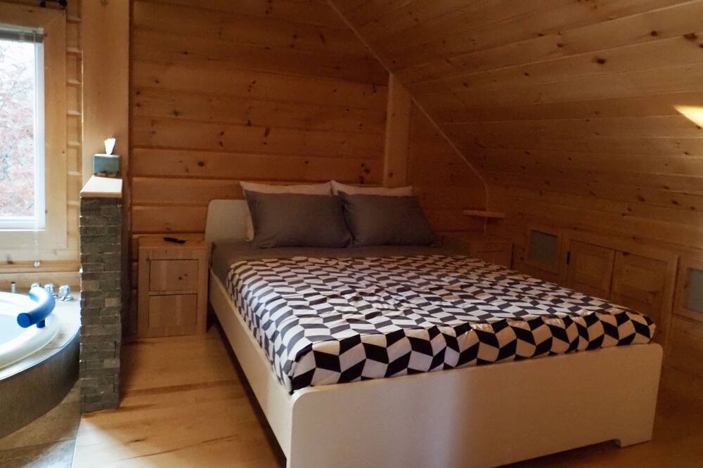 Photo of Bedroom in Saint Come
