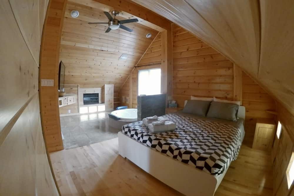 Photo of Bedroom in Saint Come