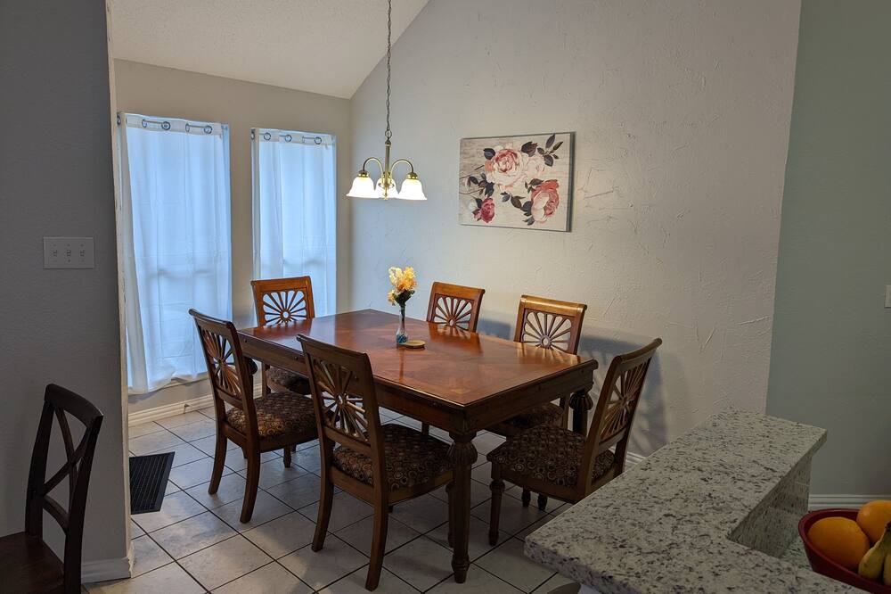 Photo of Kitchen in Rowlett