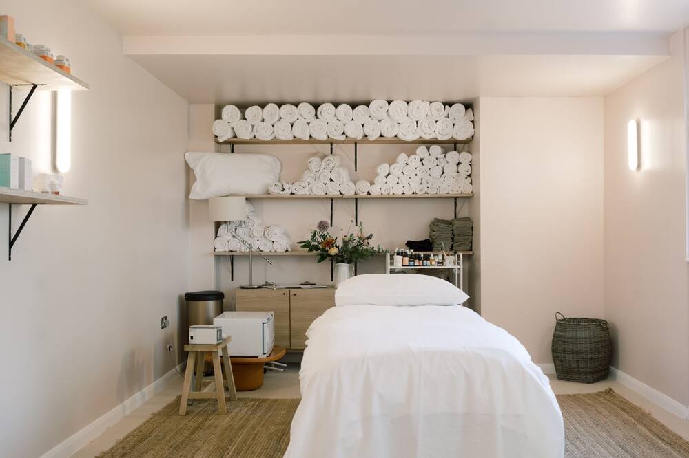 Photo of Bedroom in Waltham Cross