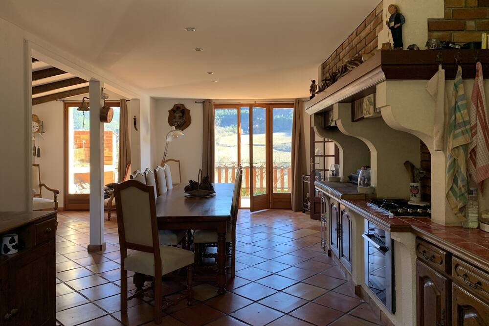 Photo of Livingroom in Joncelets