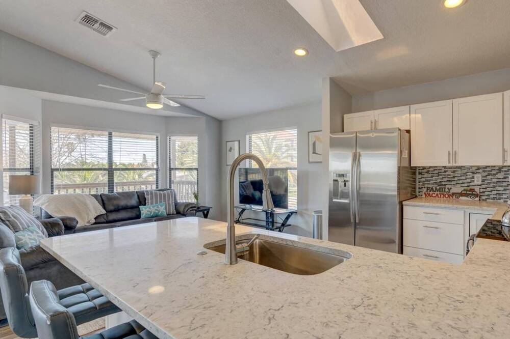 Photo of Kitchen in Hudson Beach Estates