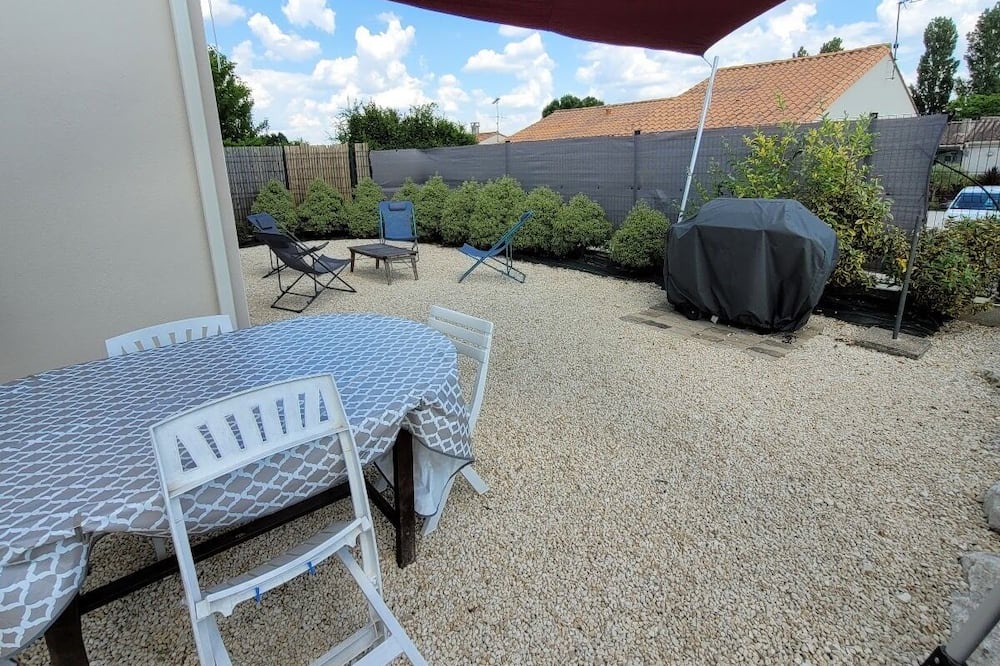 Photo of Patio Balcony in Medis