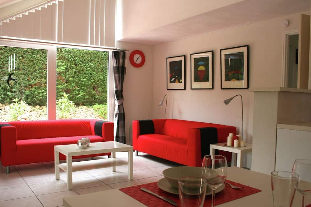 Photo of Livingroom in Daumazan-sur-Arize