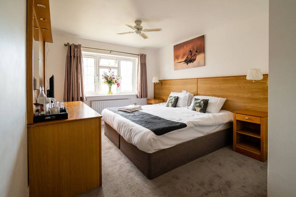 Photo of Bedroom in Winnersh