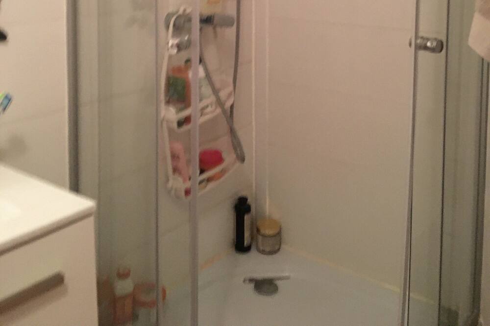 Photo of Bathroom in Bernis
