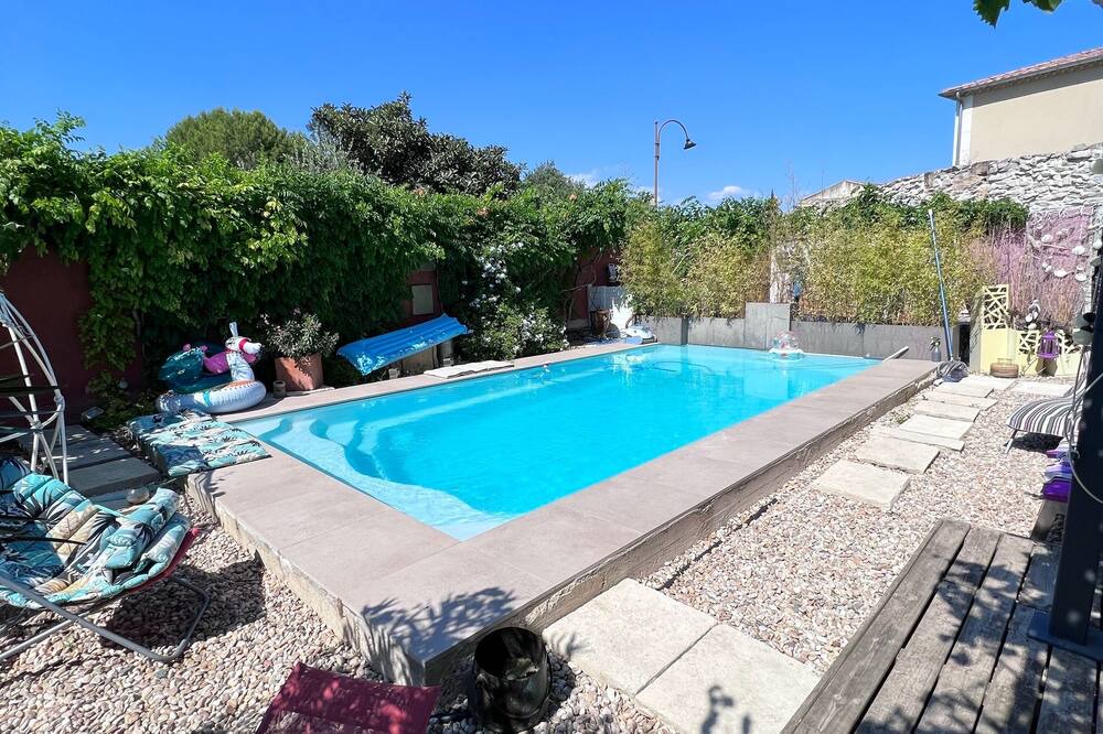Photo of Outdoor in Bernis