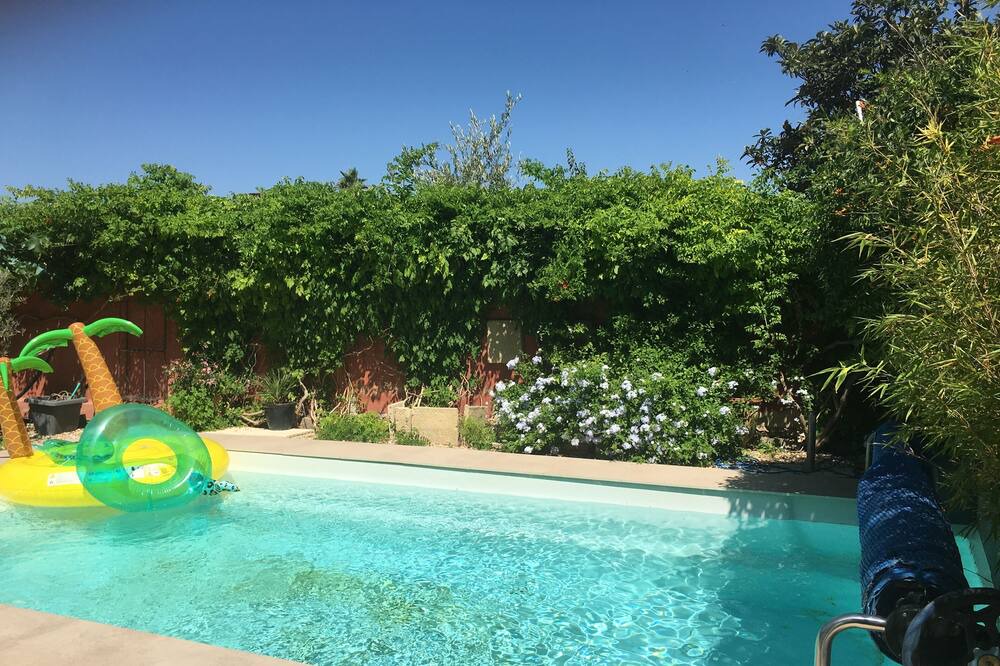 Photo of Outdoor in Bernis
