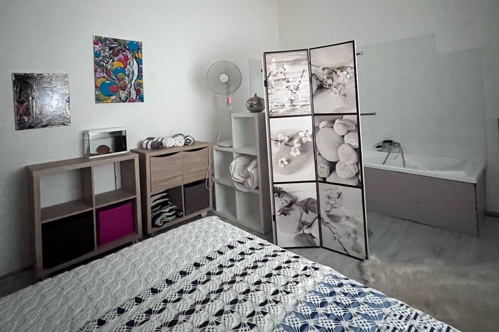 Photo of Bedroom in Bernis