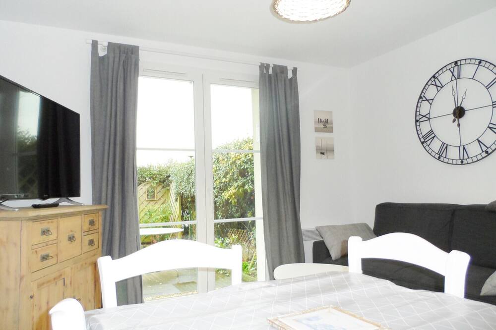 Photo of Bedroom in Port Guillaume