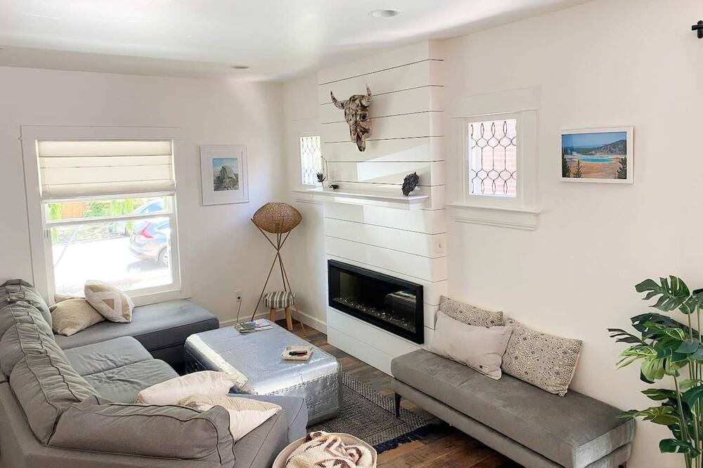 Photo of Livingroom in West Highland