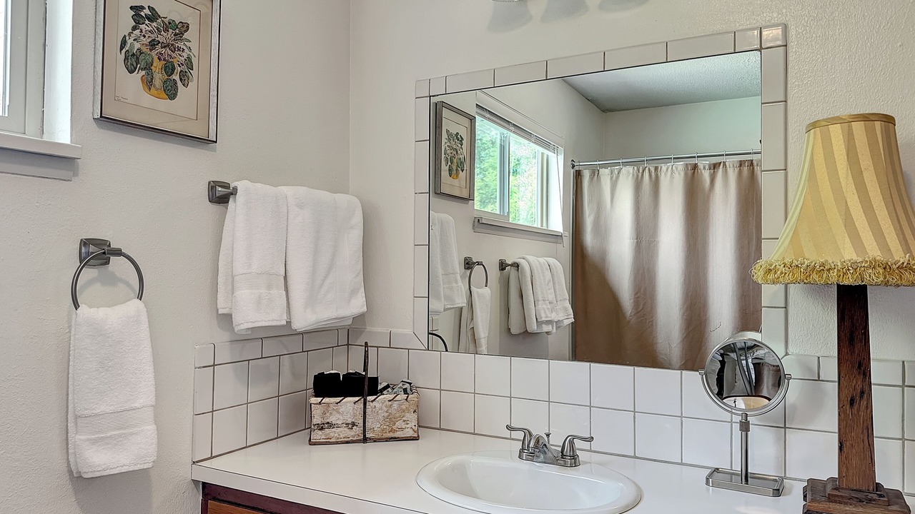 Photo of Bathroom in Paonia