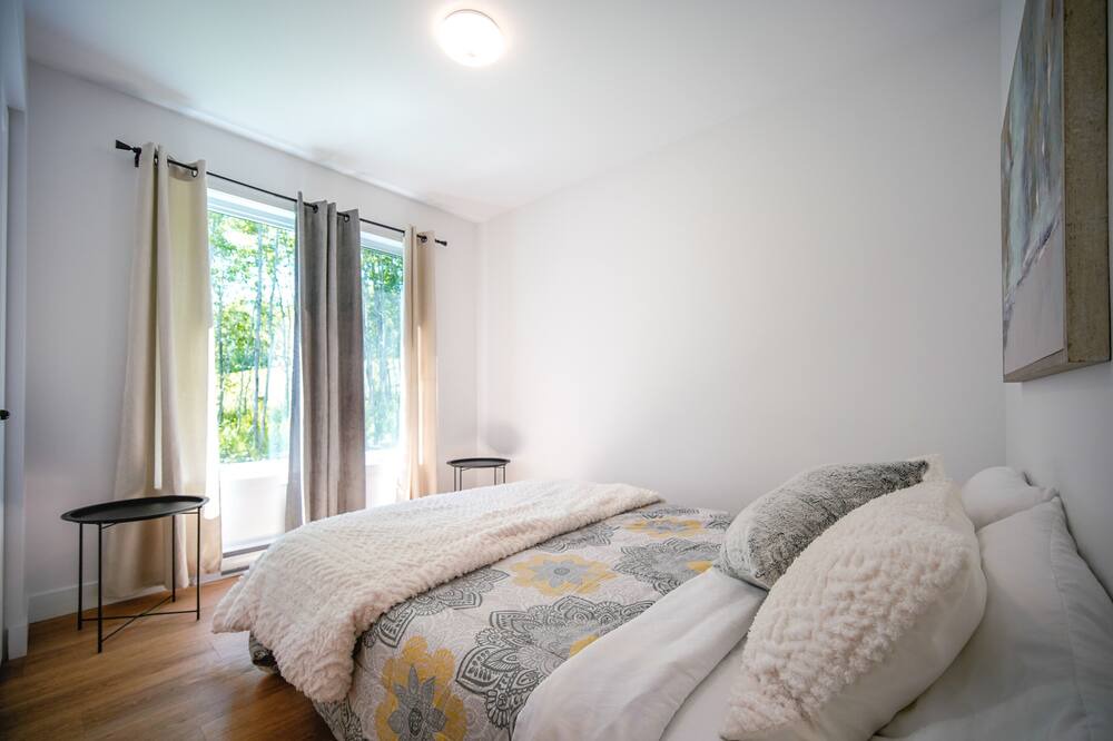 Photo of Bedroom in Coaticook