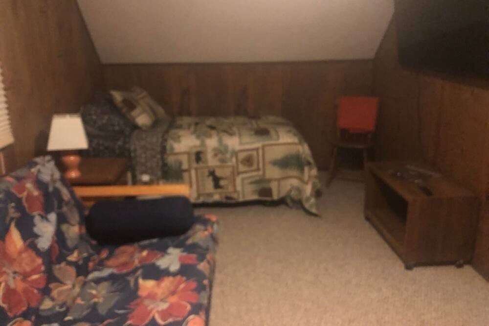 Photo of Bedroom in Gladwin