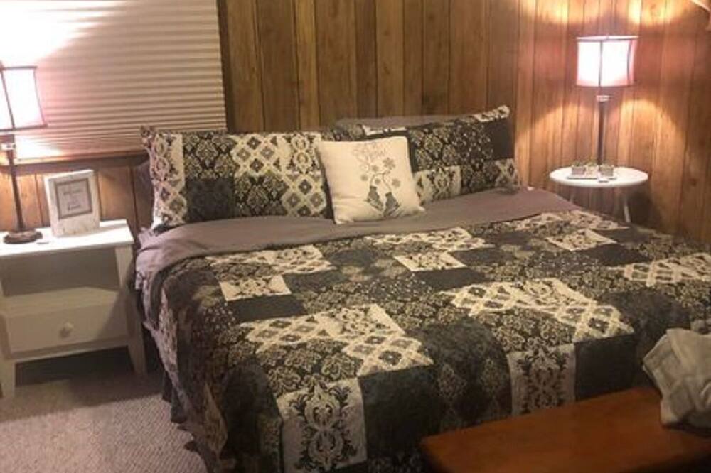 Photo of Bedroom in Gladwin