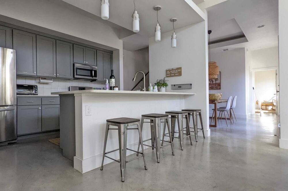 Photo of Kitchen in South Lamar