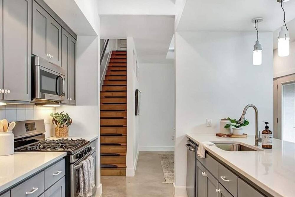 Photo of Kitchen in South Lamar