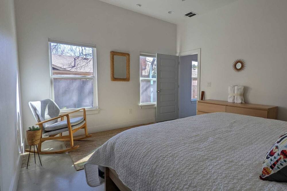 Photo of Bedroom in South Lamar