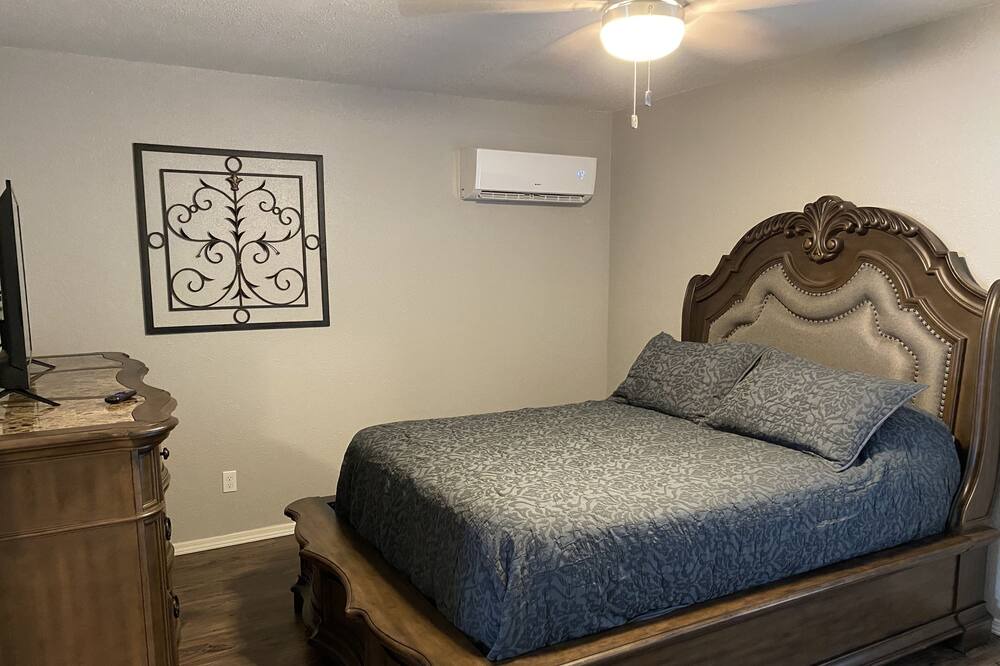 Photo of Bedroom in Poteau