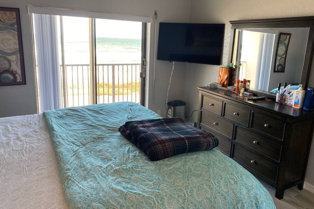 Photo of Bedroom in Ormond-by-the-Sea