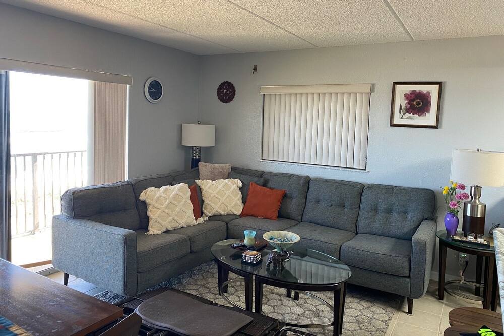 Photo of Livingroom in Ormond-by-the-Sea