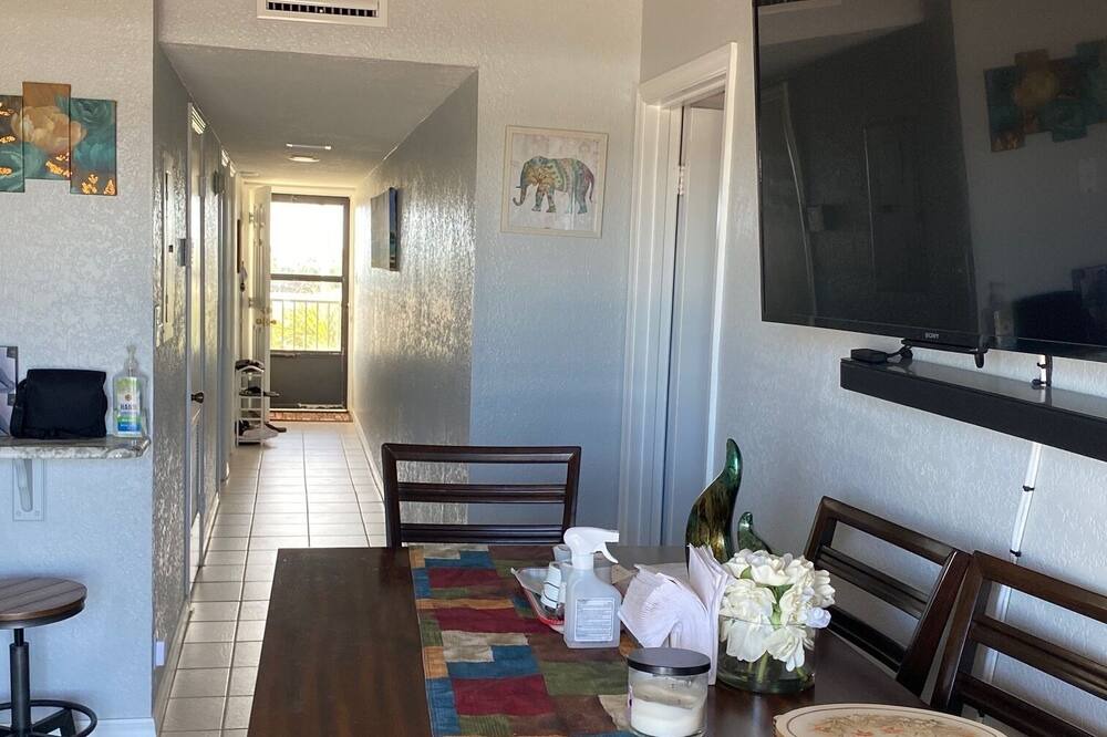 Photo of Kitchen in Ormond-by-the-Sea