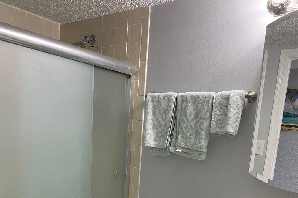 Photo of Bathroom in Ormond-by-the-Sea