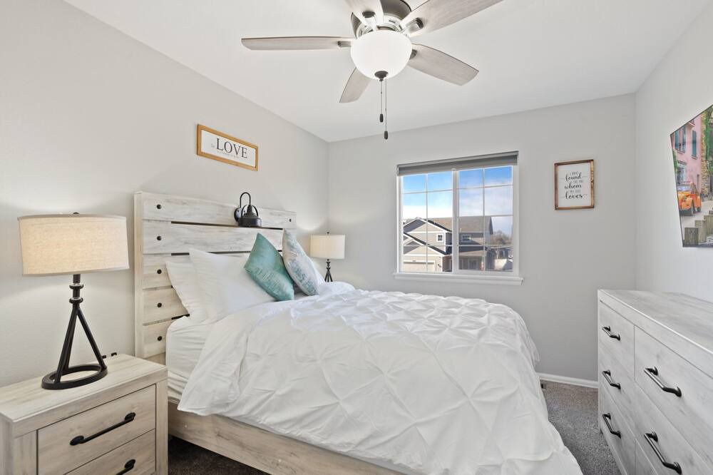 Photo of Bedroom in Evans