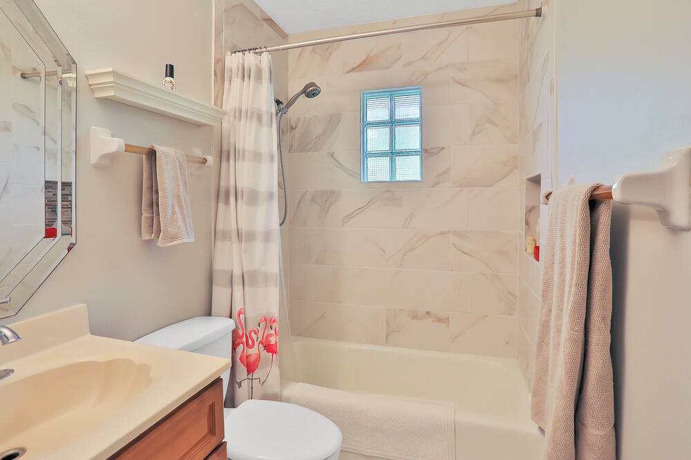 Photo of Bathroom in South Venice