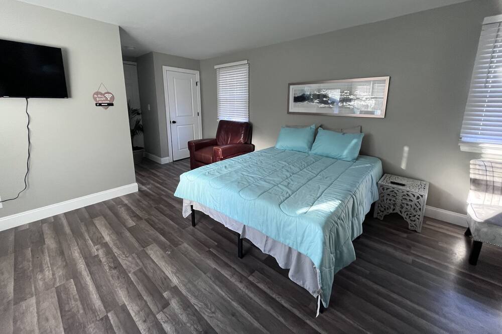 Photo of Bedroom in Southwest Raleigh