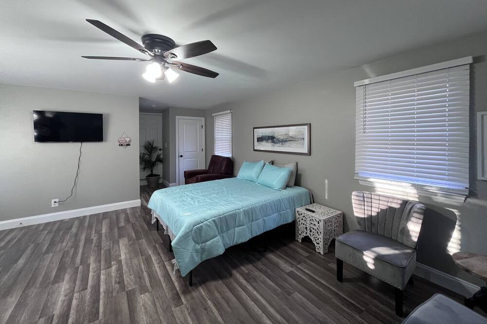 Photo of Bedroom in Southwest Raleigh