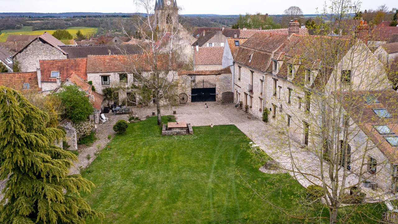 Photo of Outdoor in Montainville