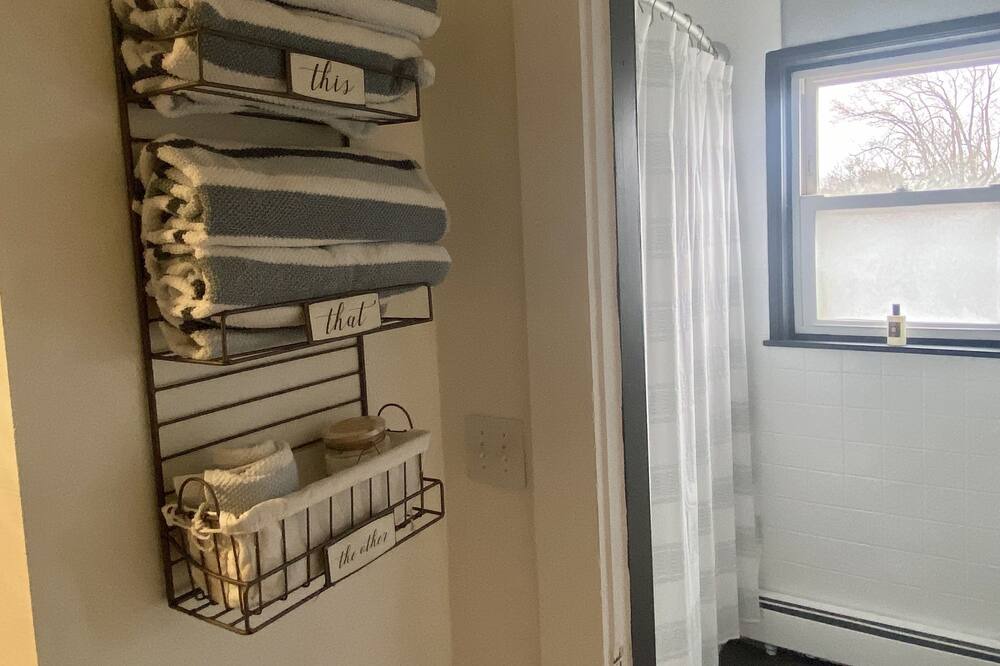 Photo of Bedroom in Nonantum