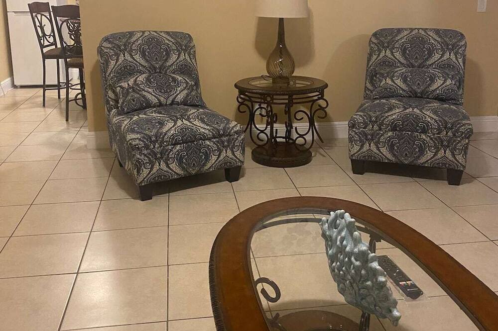 Photo of Livingroom in Lake Worth Corridor