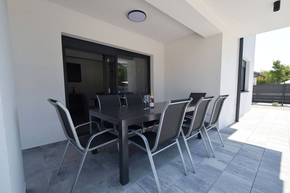 Photo of Patio Balcony in Gostinjac