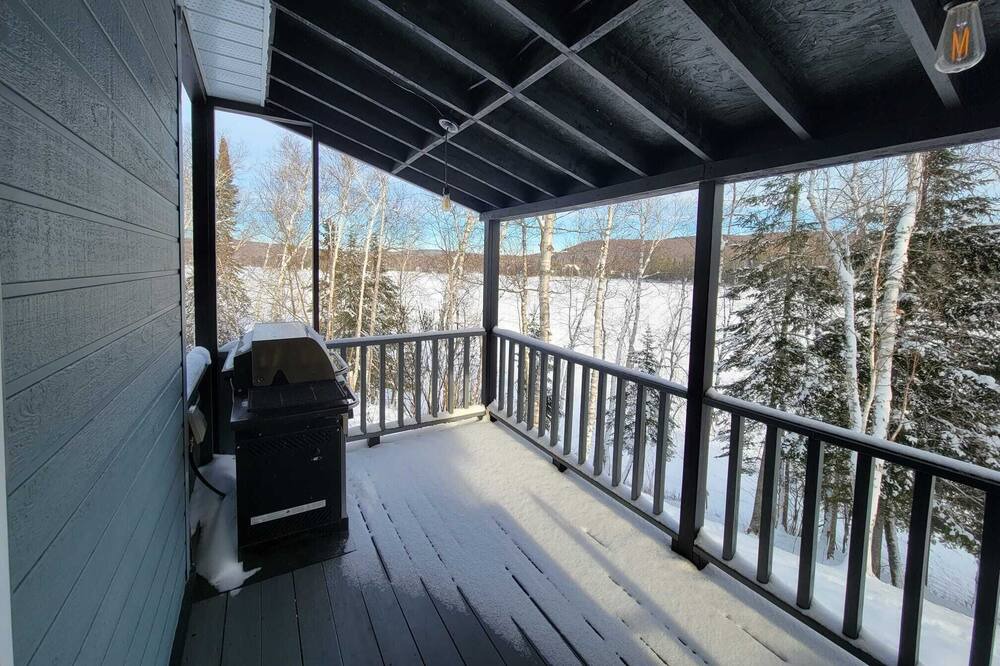 Photo of Patio Balcony in Chute-Saint-Philippe
