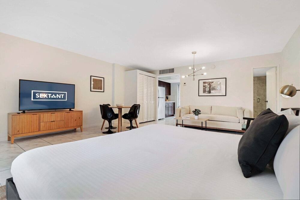 Photo of Bedroom in Barrier Island