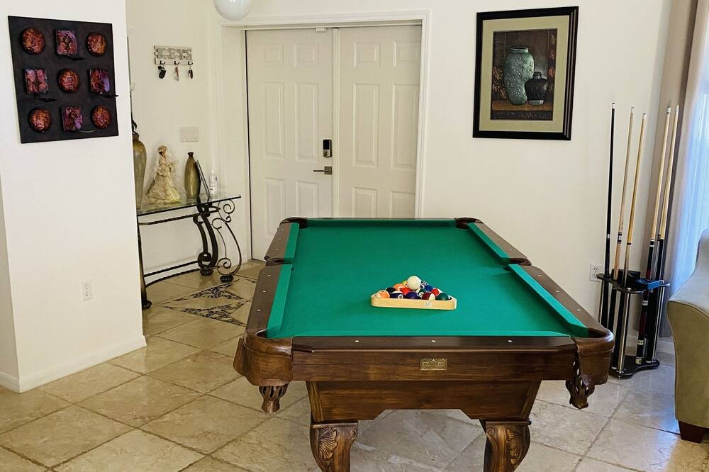 Photo of Bedroom in Joel