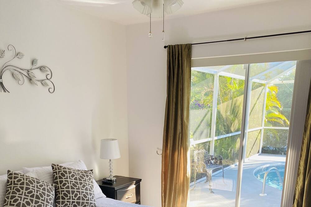 Photo of Bedroom in Joel