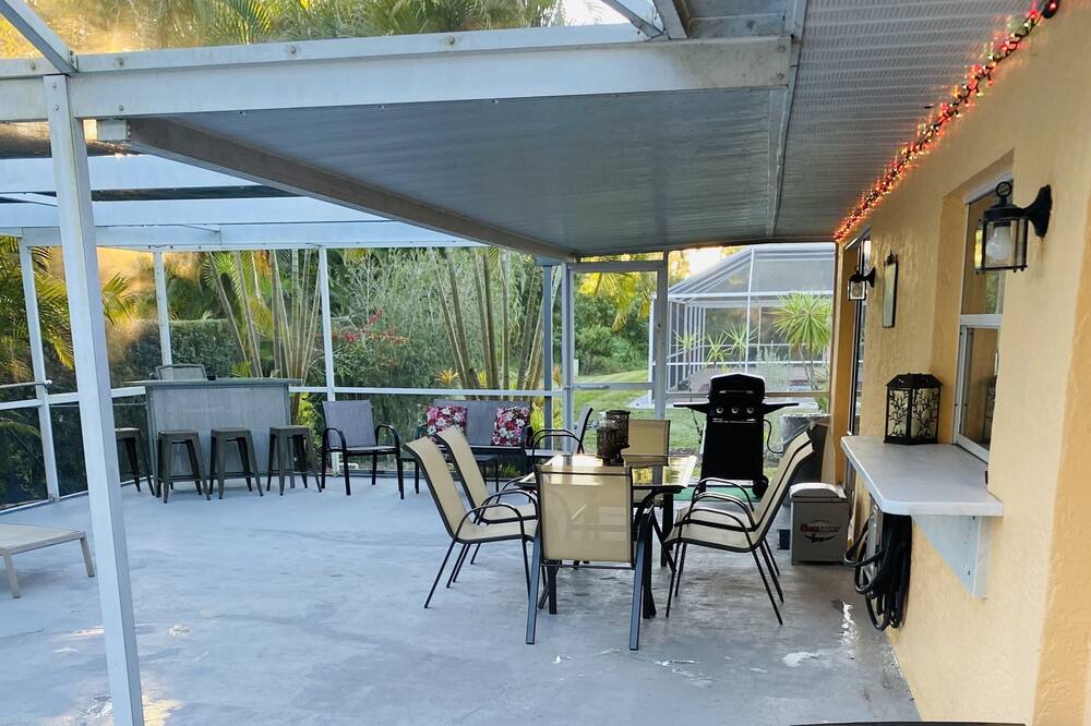 Photo of Patio Balcony in Joel