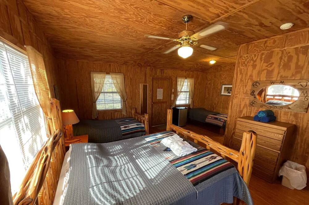 Photo of Bedroom in Bandera