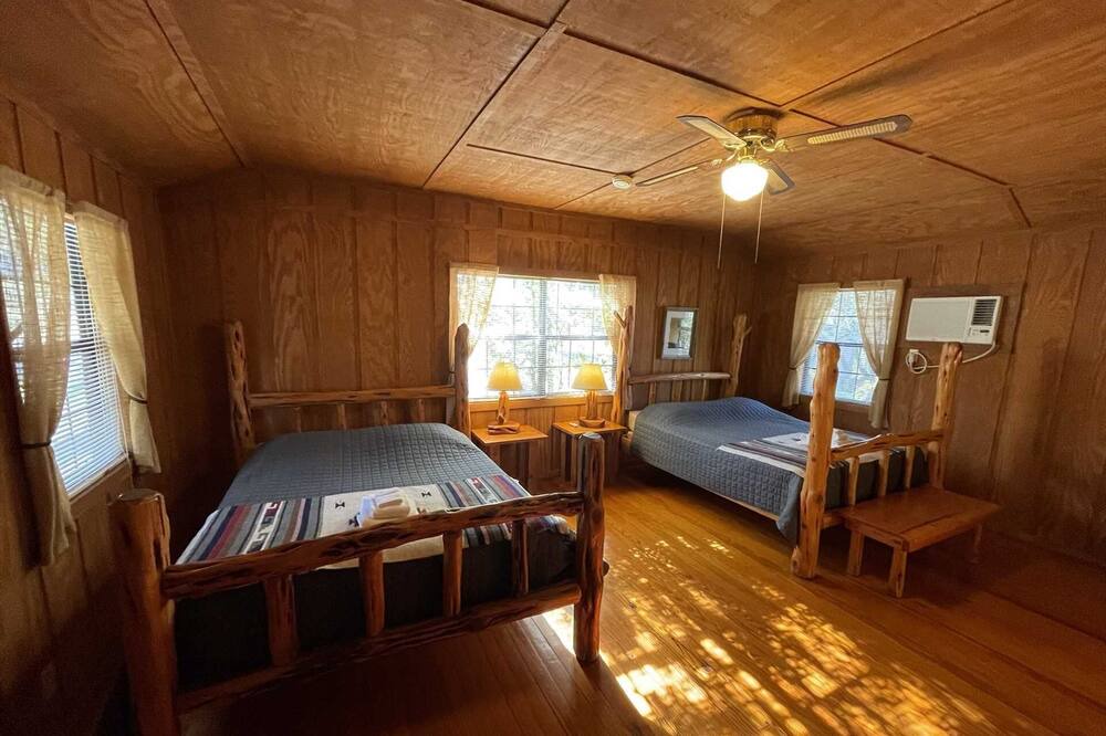 Photo of Bedroom in Bandera
