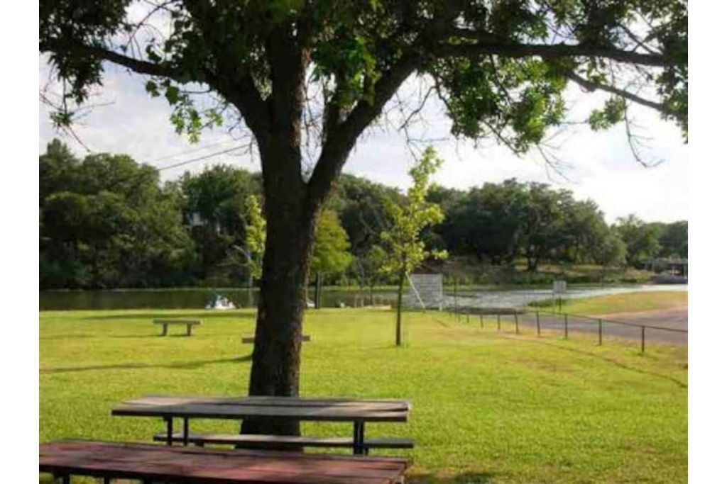 Photo of Outdoor in Horseshoe Bay