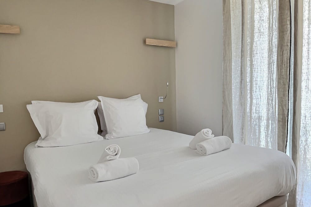 Photo of Bedroom in Quartier des Grandes-Carrieres