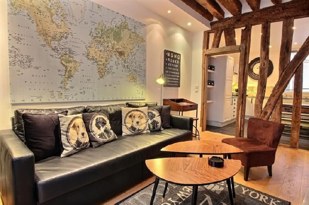 Photo of Bedroom in Notre-Dame-des-Champs